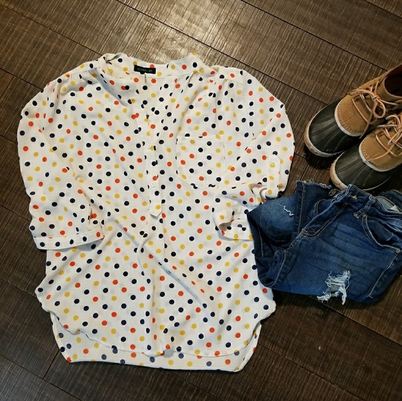 cals Tops - White polka dot blouse